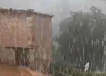 Las tormentas: 43 litros caídos en Viver, 38 litros en Jérica y 26 en Ontinyent esta tarde