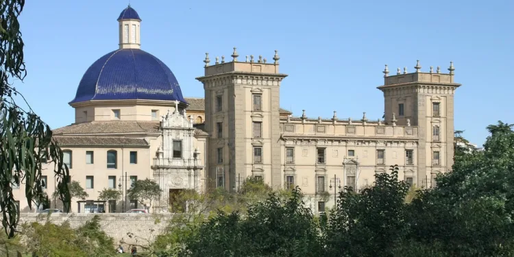El Museo de Bellas Artes de Valencia pone en marcha 'Pintan libros', su primer grupo de lectura estable 1 El Museo de Bellas Artes de Valencia pone en marcha ‘Pintan libros’, su primer grupo de lectura estable