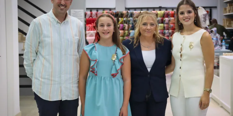 Alan Indumentaristas diseñarán y confeccionarán las mantillas oficiales de las Falleras Mayores de Torrent 2025