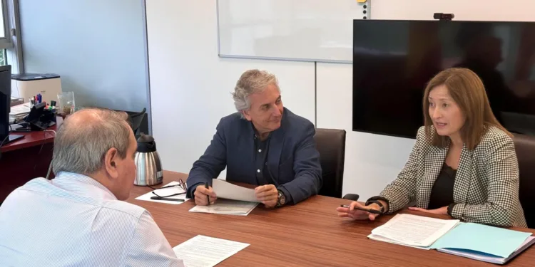 Medio Ambiente e interior estudian vias de colaboración para mejorar la gestión en prevención y extinción de incendios