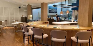 El Riff reabre con una nueva visión: diversión, fuego y experiencias interactivas al centro de la propuesta gastronómica