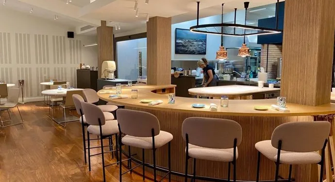 El Riff reabre con una nueva visión: diversión, fuego y experiencias interactivas al centro de la propuesta gastronómica