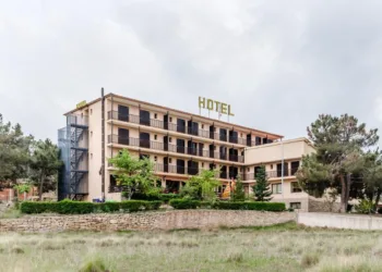 110 refugiados han llegado esta tarde a Mora de Rubielos