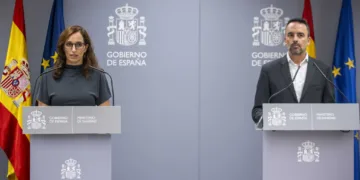 La Ministra de Sanidad Mónica García propone un abordaje multidisciplinar para reducir el suicidio