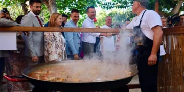 La Diputació de Valéncia se vuelca con las fiestas populares