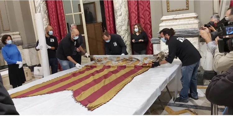 Compromís denuncia que Catalá tiene paralizada la realización de la réplica de la Real Senyera 1 Real Senyera