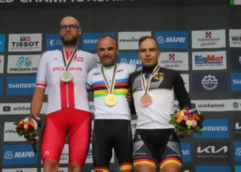 Ricardo Ten consigue un doblete en el Mundial de Zúrich tras vencer en la prueba en ruta