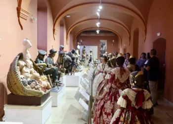 Candidatas a Fallera Mayor Infantil de Valencia han visitado hoy el Museo Fallero