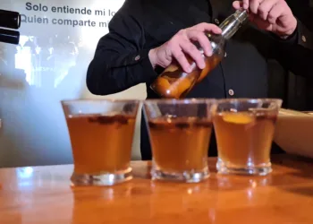 Cremaet valenciano vs. cremaet de Castellón: Dos formas de disfrutar el carajillo con sabor y ritual