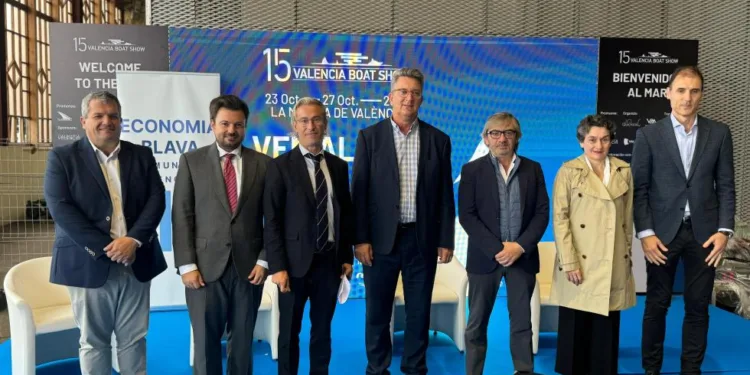 Vicente Martínez Mus anuncia la I Estrategia de Economía Azul para construir un modelo sostenible vinculado con el medio marino 1 Vicente Martínez Mus anuncia la I Estrategia de Economía Azul para construir un modelo sostenible vinculado con el medio marino