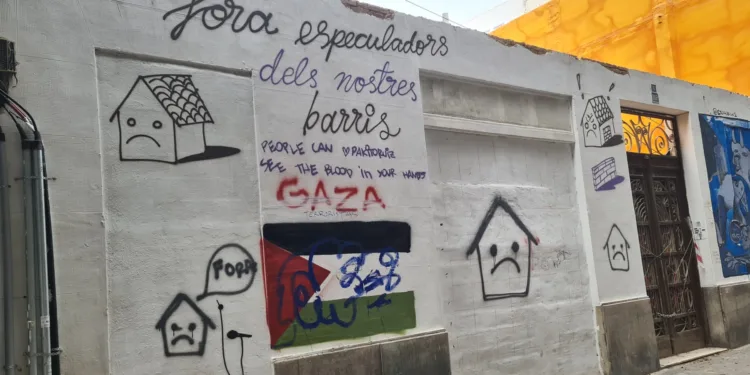 PSOE y Sumar acuerdan aplicar un IVA del 21% a apartamentos turísticos, pero el paquete fiscal se retrasa por falta de consenso 1 El ascenso imparable de las viviendas turísticas en Valencia y Alicante: ¿Una revolución turística o el principio del fin del turismo tradicional?