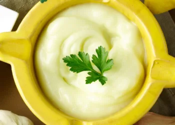 Allioli: La salsa de la cocina típica valenciana