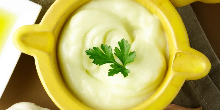 Allioli: La salsa de la cocina típica valenciana