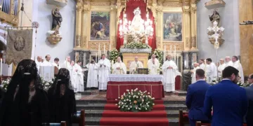 Albaida clausura el centenario de la Coronación de su patrona, la Virgen del Remedio