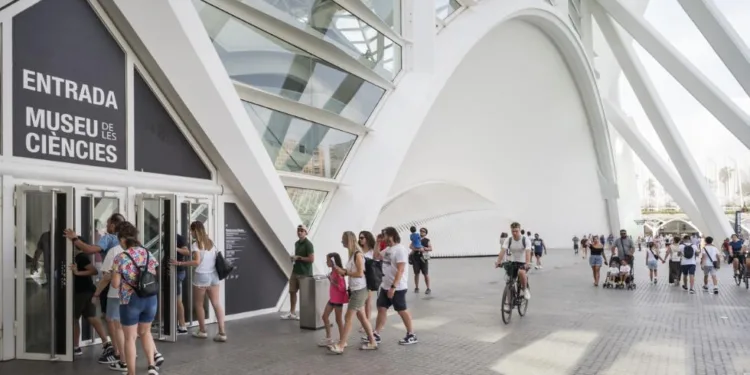 CAC: La Ciutat de les Arts i les Ciències ofrece descuentos del 50 % en los pases 1 CAC: La Ciutat de les Arts i les Ciències ofrece descuentos del 50 % en los pases