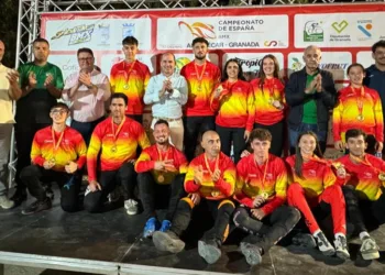 Pablo García y Mariona Calvís, nuevos campeones de España de BMX Racing