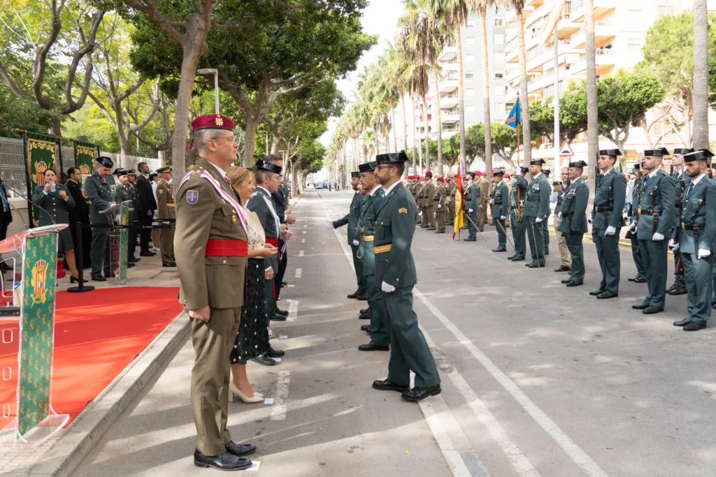 La Guardia Civil celebró el Día de su patrona en Cullera con miles de asistentes 4 DSC04844