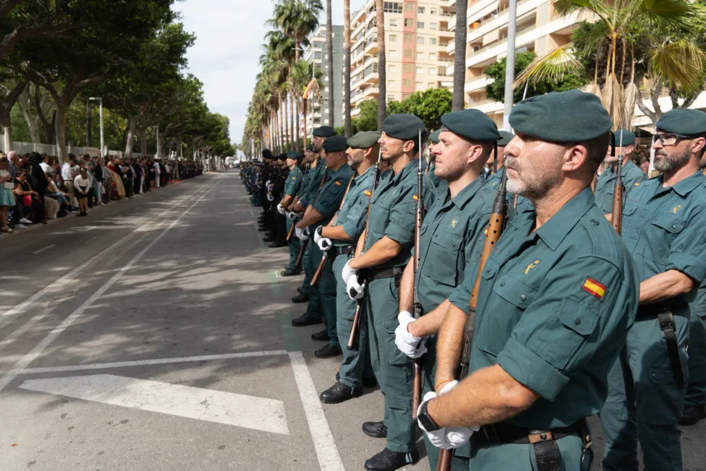 La Guardia Civil celebró el Día de su patrona en Cullera con miles de asistentes 12 DSC04898 2