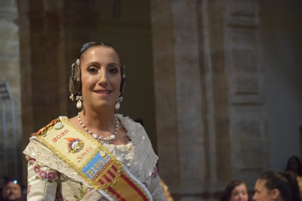 Exaltacio de la Reina de lHorta de Valencia i la seua Cort dHonor 2025 155