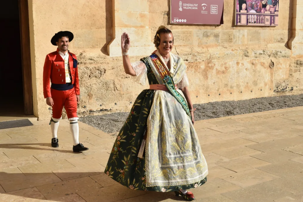Exaltacio de la Reina de lHorta de Valencia i la seua Cort dHonor 2025 20