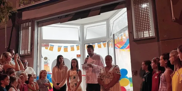 Nace una nueva comisión fallera en Paterna en el barrio del Bovalar 1 Nace una nueva comisión fallera en Paterna en el barrio del Bovalar