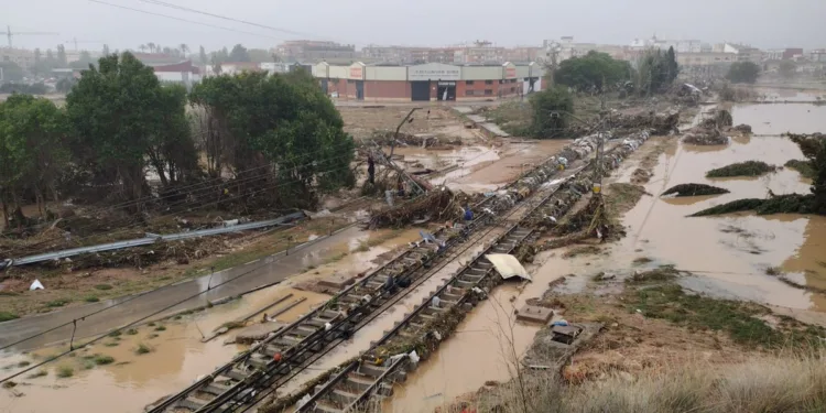 Metrovalencia no reabrirá hasta nuevo aviso: daños graves en la red tras la DANA paralizan el servicio 1 Metrovalencia no reabrirá hasta nuevo aviso: daños graves en la red tras la DANA paralizan el servicio