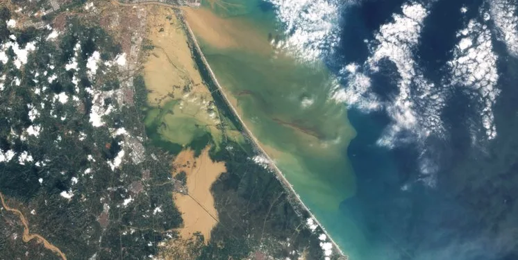 Imágenes satelitales muestran el impacto de la DANA en Valencia: un recurso clave para la respuesta a desastres 1 Imágenes satelitales muestran el impacto de la DANA en Valencia: un recurso clave para la respuesta a desastres