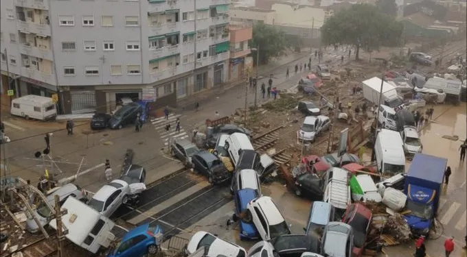 Vuelve andando para no abandonar su casa en Alfafar (Valencia) porque es “una ciudad sin ley” 1 Vuelve andando para no abandonar su casa en Alfafar (Valencia) porque es “una ciudad sin ley”