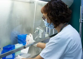 El caso de 5 niños que mantienen el VIH controlado sin tratamiento antirretroviral