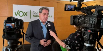 Tensión política en los Premios Valencia: VOX abandona el evento por discursos catalanistas y pro-Palestina