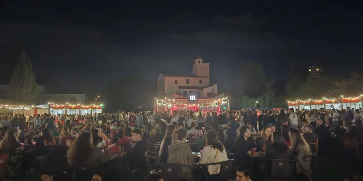 Bravas Fest 2024: el festival que reúne a los amantes de las patatas bravas en Valencia 1 Bravas Fest 2024: el festival que reúne a los amantes de las patatas bravas en Valencia