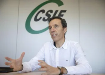CSIF Educación solicita apoyo inmediato para docentes y alumnos afectados por la catástrofe en la Comunidad Valenciana