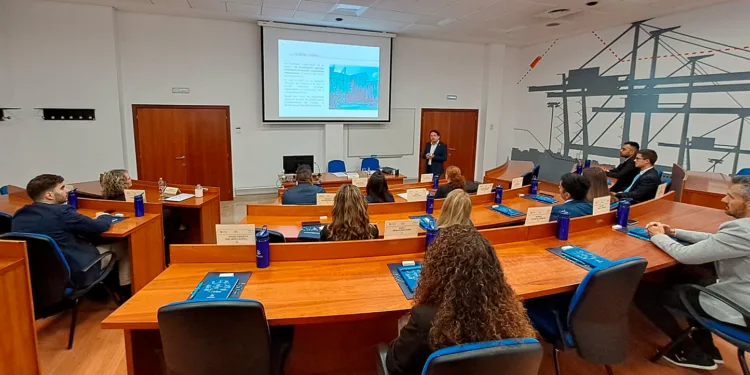 La Fundación Valencia Port inicia la XXXIII edición del Máster en Gestión Portuaria y Transporte Intermodal