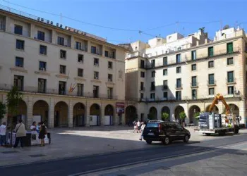 Hombre admite haber matado a palos a su pareja en un caso de control y violencia extrema en Torrevieja