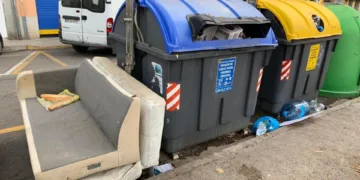 Torrent ante el ‘basurazo’: cómo la nueva tasa de residuos agita la política local y afecta a los ciudadanos