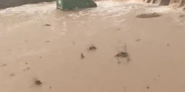 Los Bomberos de Diputació de Valencia rescatan personas atrapadas