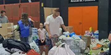 Mestalla recoge alimentos para los afectados por la DANA