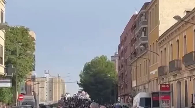 Borja Sanjuán denuncia que miles de vecinos cruzan desde la Torre a la ciudad a pie buscando agua y comida 1 Borja Sanjuán denuncia que miles de vecinos cruzan desde la Torre a la ciudad a pie buscando agua y comida