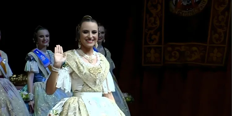 El protocolo de las Falleras Mayores de Valencia: Tradición, reglas y responsabilidad en las Fallas