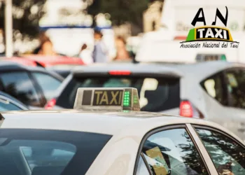 El sector del Taxi convoca una movilización nacional el 13 de noviembre
