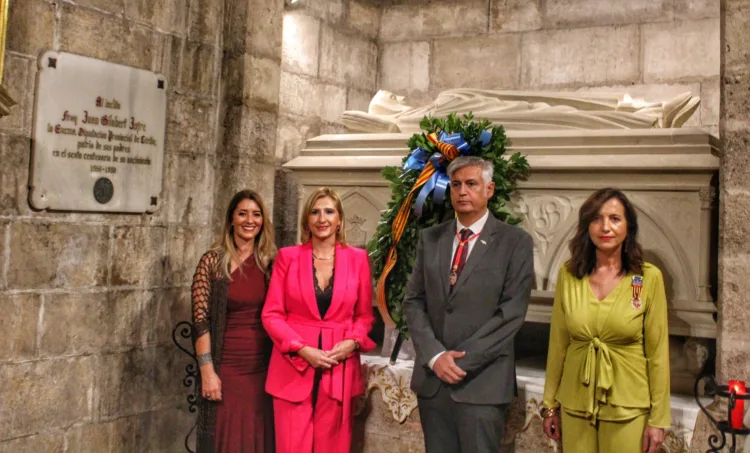 Lo Rat Penat marca l’inici del 9 d’Octubre en el Te Deum en el Puig i l’entrega del premi «Crit Valencià de l’Any»