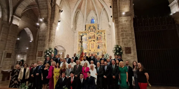 Lo Rat Penat marca l'inici del 9 d'Octubre en el Te Deum en el Puig i l'entrega del premi "Crit Valencià de l'Any"