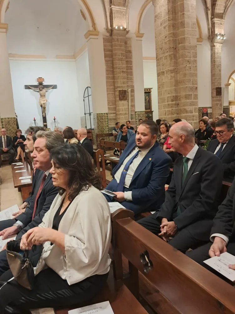 Lo Rat Penat marca l’inici del 9 d’Octubre en el Te Deum en el Puig i l’entrega del premi «Crit Valencià de l’Any»