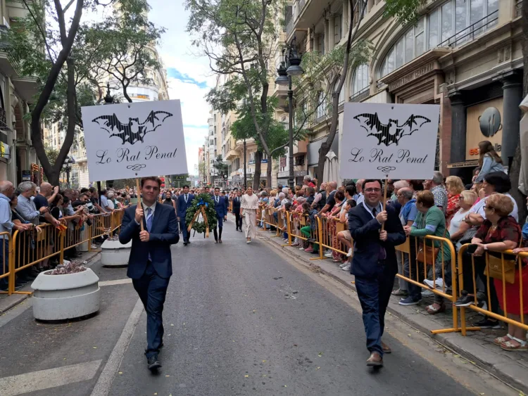 La procesión cívica más lenta y larga que se recuerda