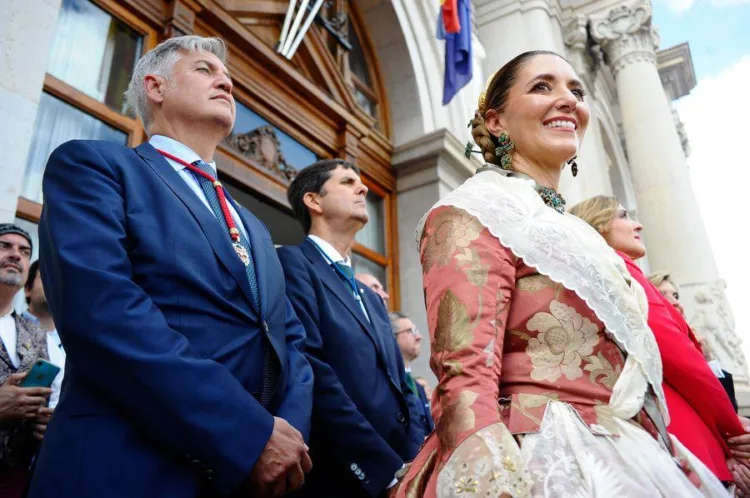 Lo Rat Penat celebra el 9 d’Octubre recordant a Ausias March i Francesc de Vinatea