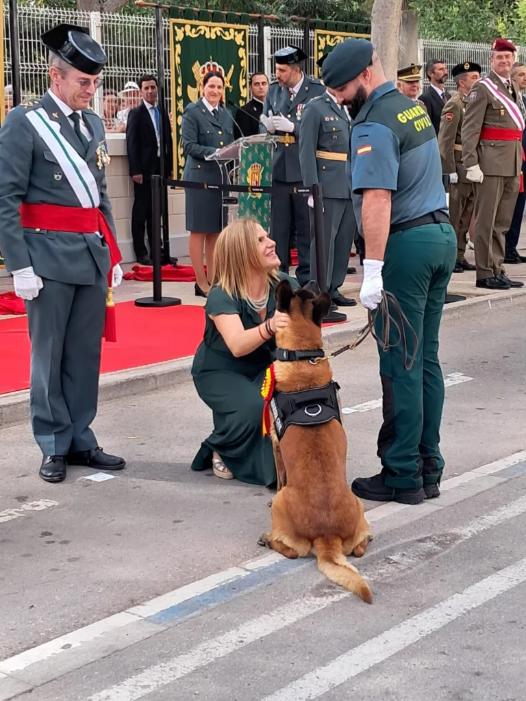 La Guardia Civil celebró el Día de su patrona en Cullera con miles de asistentes 7 WhatsApp Image 2024 10 13 at 08.56.55