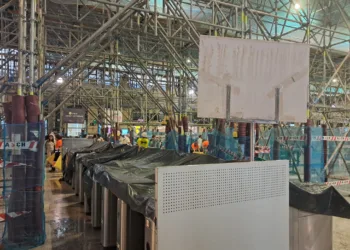 La Estació del Nort de nuevo encharcada ante la lluvia