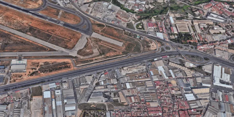 Desde el próximo lunes 28, afectaciones al tráfico en la autovía V-11 por obras de del ramal de conexión con la A-3, en Quart de Poblet 1 Desde el próximo lunes 28, afectaciones al tráfico en la autovía V-11 por obras de del ramal de conexión con la A-3, en Quart de Poblet