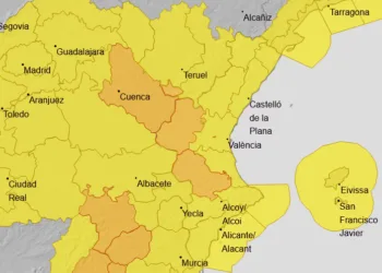 Alerta por lluvias intensas este martes, muchos municipios suspenden clases