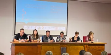 El Congreso de Cultura Catalana con la participación de la AVL prosigue con su hoja de ruta hacia sus países inventados